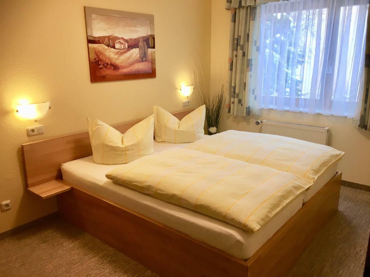 Pension Sonja Mueller Nohra  Ngoại thất bức ảnh